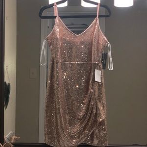 Lulu’s Rosegold sequin Nikita dress